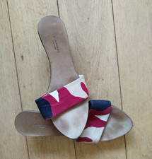 Burberry London Women’s Slide Sandals Beige/Red/Navy Block Heel UK 6
