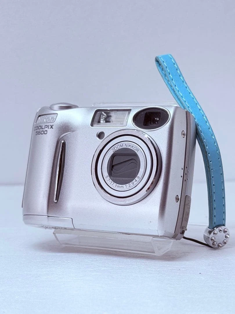 Nikon COOLPIX 5600 Digital Cameras for Sale | Shop New & Used