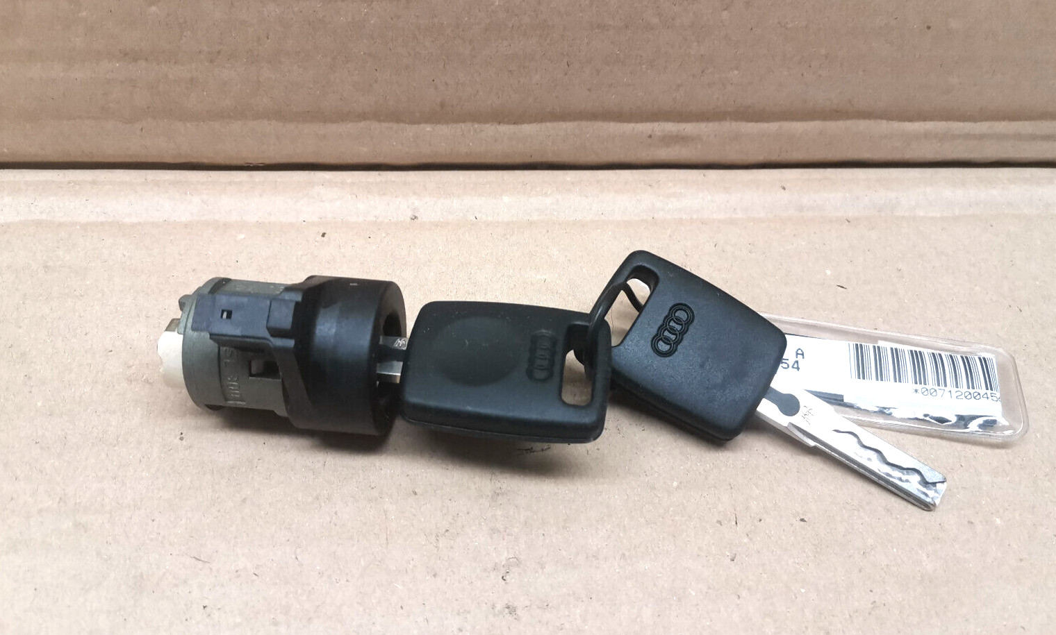 Barillet de contact Neiman pour Audi A3 A4 A6 et RS4 avec double clé
