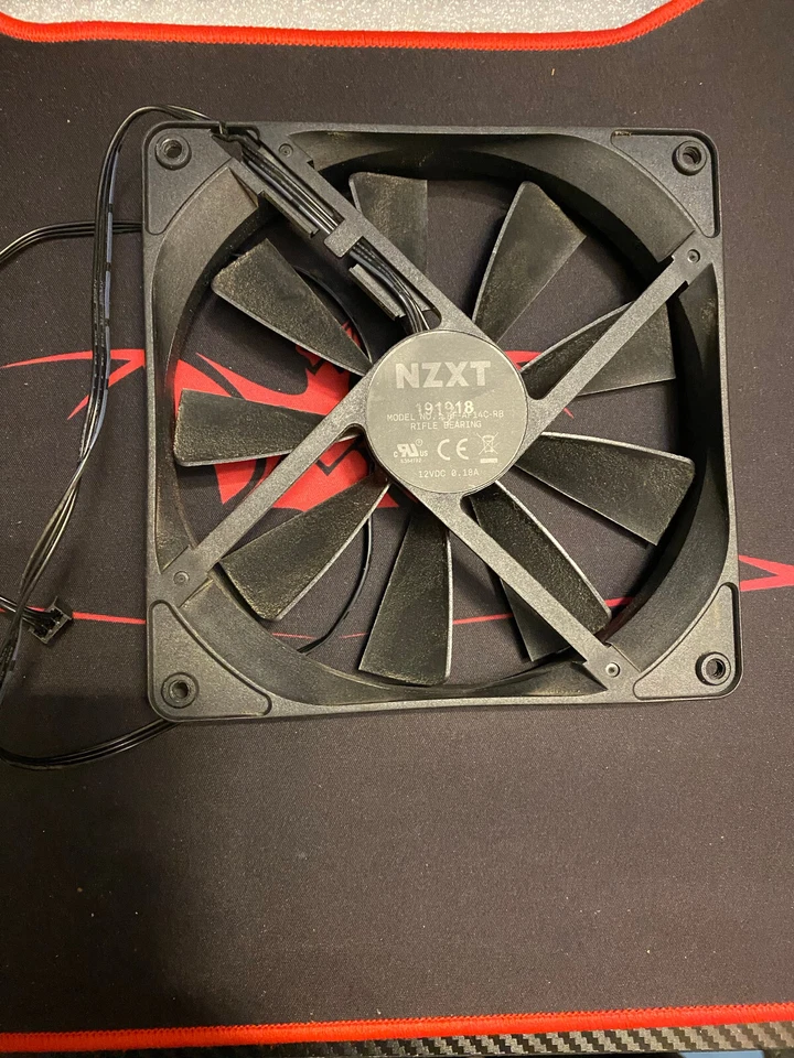 NZXT RF-AF14C-RB 140mm Rifle Bearing High Performance Air Flow Case Fan - Image 2 of 2