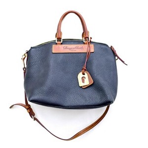 62 linear inches luggage example