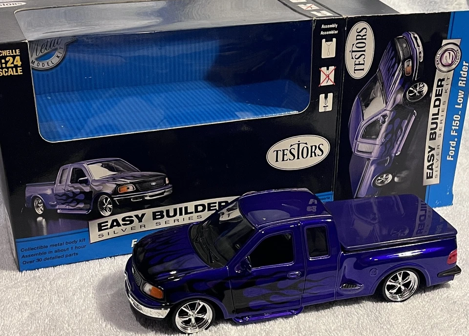 Ford F-150 2002 camioneta Testors diecast serie plateada 1-24 recién construida súper bonita Foto 3 de 4