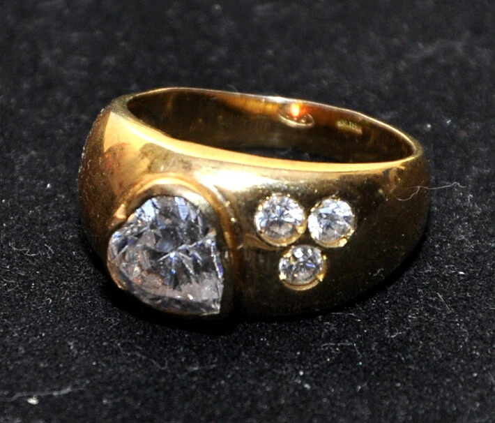 Anello Argento 800 Dorato con cuore Zirconi  18 mm  - Immagine 3 di 4