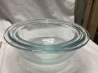 Pyrex Clear Mixing Bowls Nesting 1.5 qt & 1 qt # 323 & 322