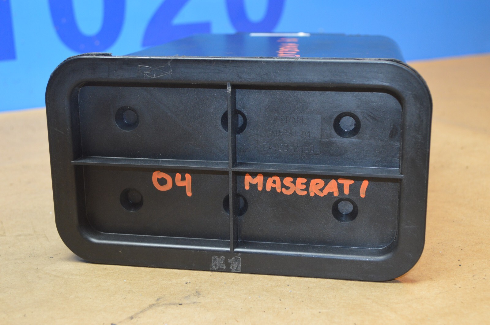 2004 M138 MASERATI M128 GT FUEL EVAPORATOR CHARCOAL FILTER CANISTER 220074