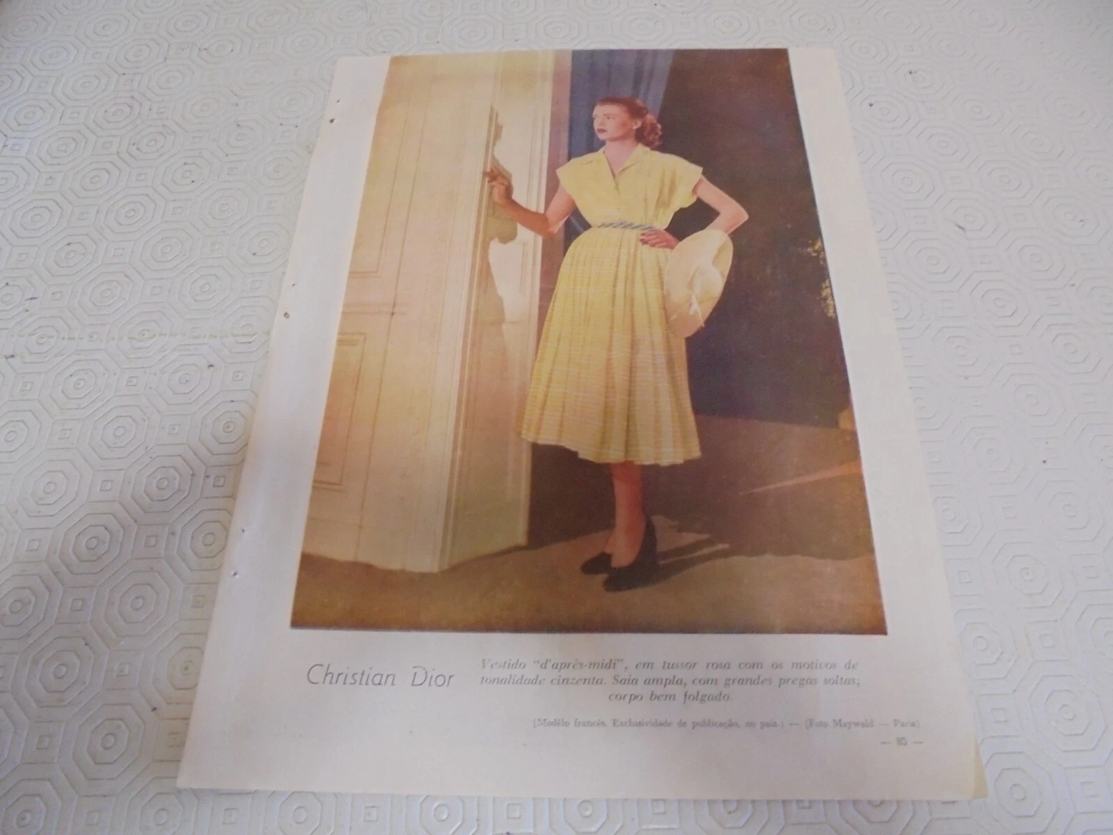 1950 Christian Dior   page D/S magazine imprimé AD mode femmes chaussures longues jambes
