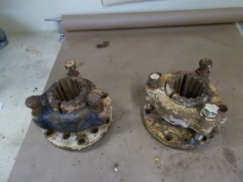 John Deere rear hubs 15 spline for BN, BW only