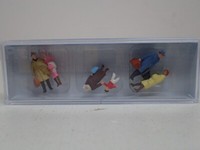 Preiser Gehende Reisende Oma Kind Paar Koffer Fahrgast 14043 H0 1:87 Ovp 6Fig