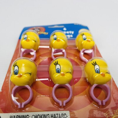Looney Tunes 1999 Tweety Bird Rings Party Favors Goody Bag Fillers
