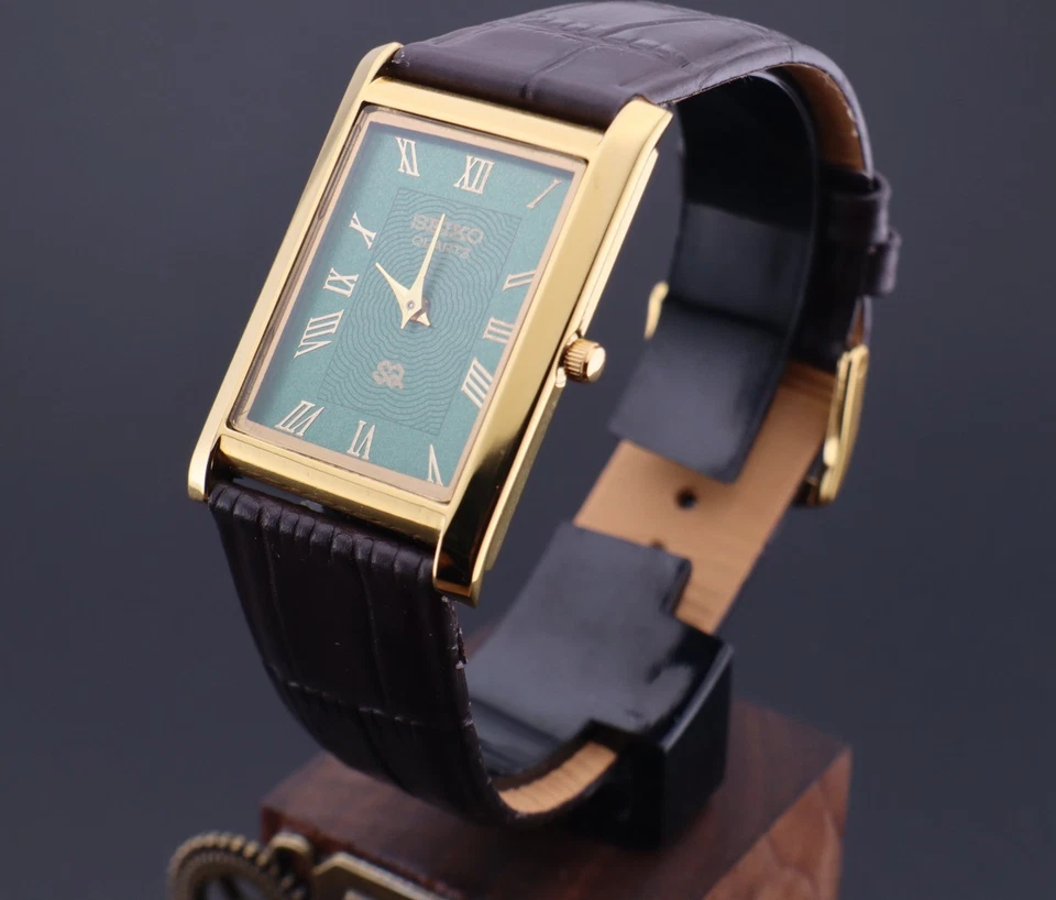 Reloj de pulsera vintage Seiko de cuarzo delgado con esfera verde para caballeros - ENVÍO GRATUITO Foto 2 de 4