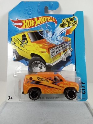 Hot Wheels City Color Shifters 1955 Chevrolet 55 Chevy Panel BHR18 15/48  K46
