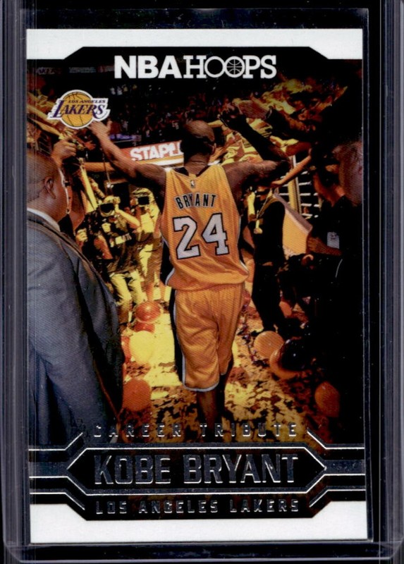 2017-18 Panini Hoops Kobe Bryant #300 Lakers