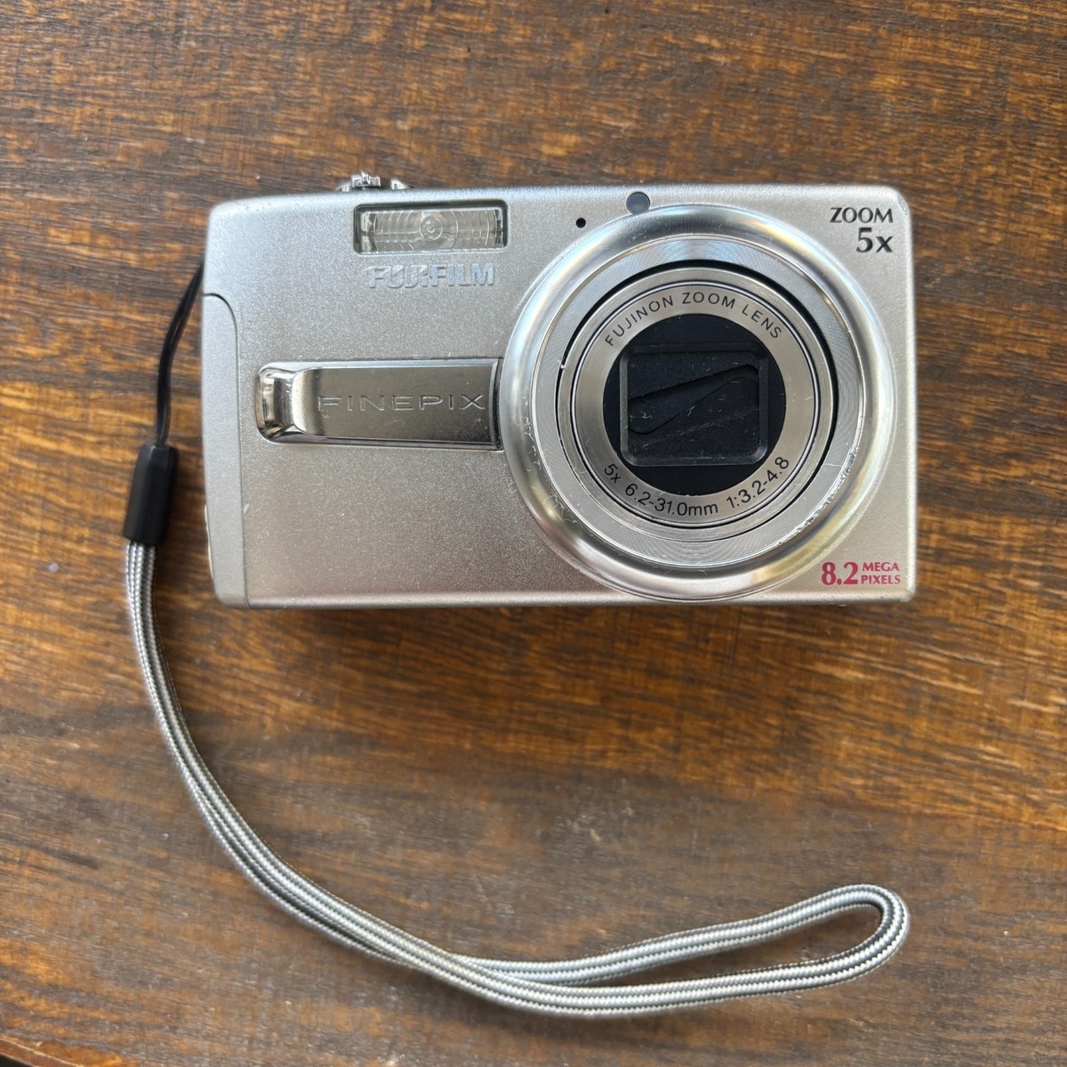 FUJiFILM FINEPIX J50 Digital Camera 8.2MP 5x Optical Zoom Tested