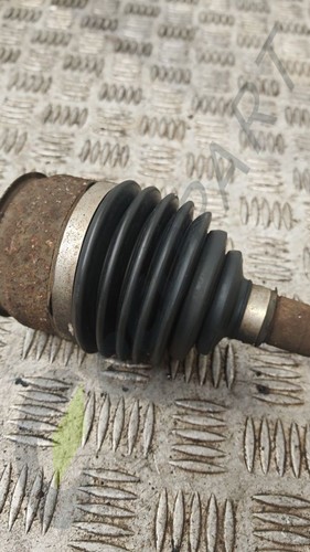 SSANGYONG Tivoli Driveshaft Left Front - Picture 3 of 10