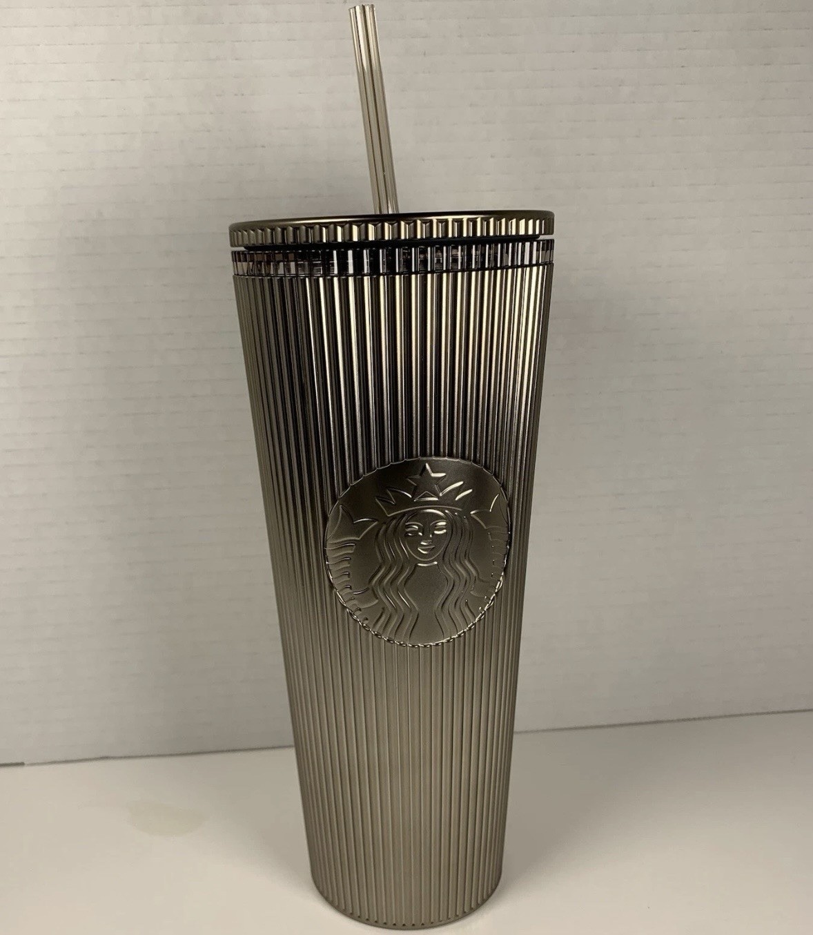 Starbucks 2025 Holiday Pleated Metallic Bronze Gold Shiny Cold Cup Tumbler NEW