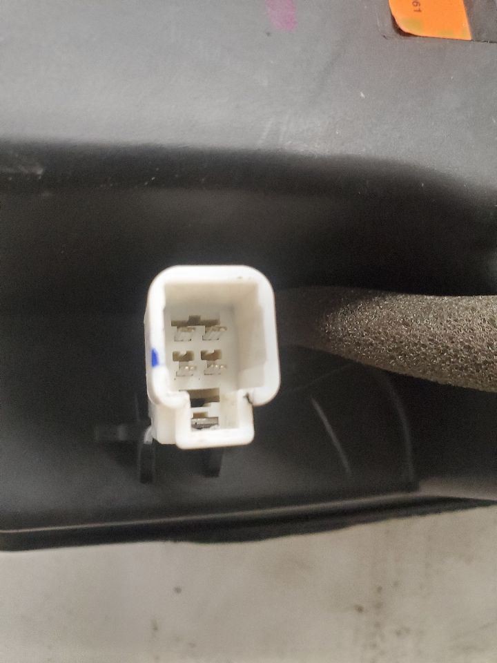 Toyota 4 Runner Limited, JBL,Subwoofer Speaker With Box, 2010-2017