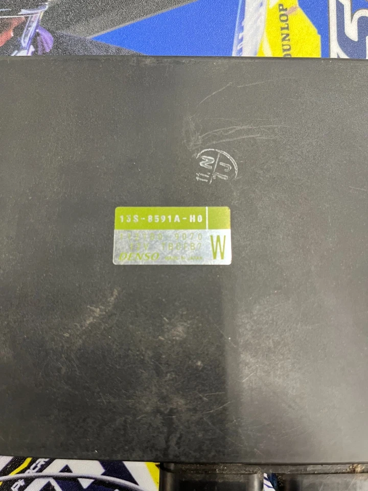 Denso ECU ECM 13S-8591A-H0 - For 2009-2014 Yamaha YZF-R6 - TESTED & WORKING - Image 2 of 4