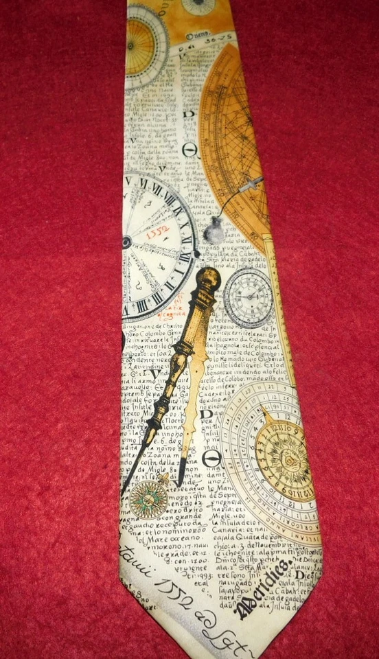 ARTEFACTOS DE MUSEO CORBATA MOTIVO BRÚJULA AMARILLO/NEGRO/BEIGE - CORBATAS - CORBATAS DE DISEÑADOR. Foto 2 de 4