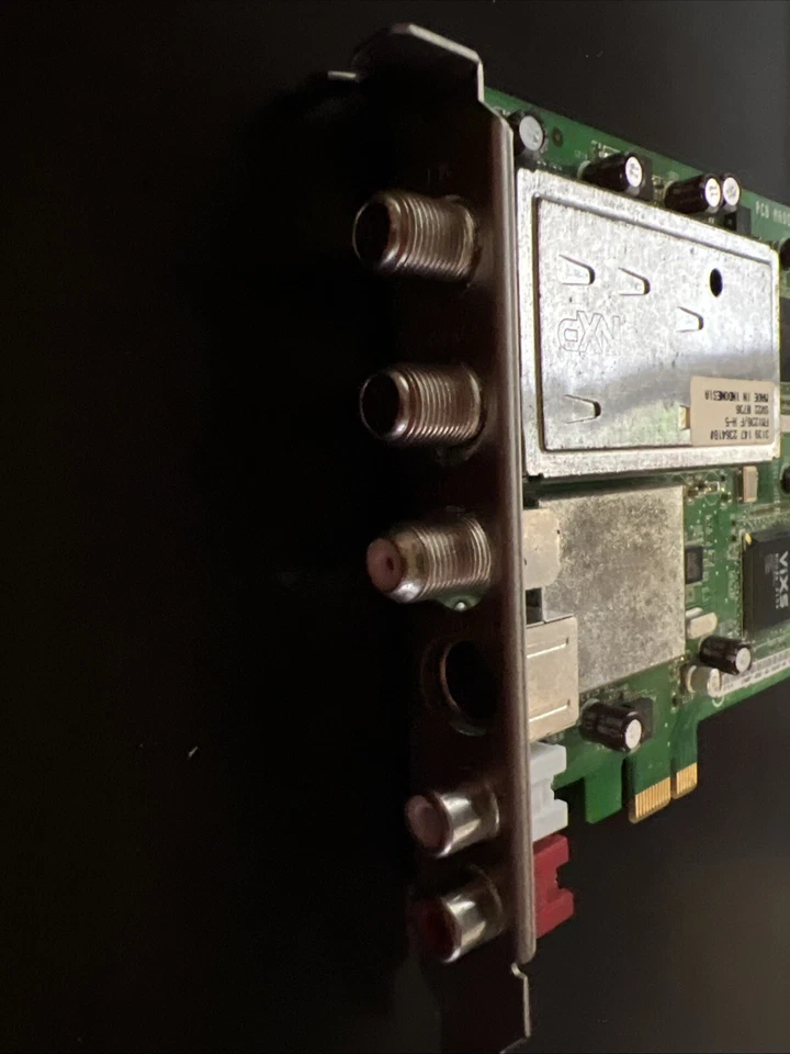 VID107 - HP 5189-1098 FM1236/F ATSC NTSC FM TV Tuner PVR PCI-E Card - Image 4 of 4