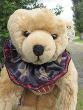 VINTAGE ARTIST TEDDY BEAR KNICKERBOCKER CLOWN RUFFLE HEART METAL TAG GIFT BAG 13