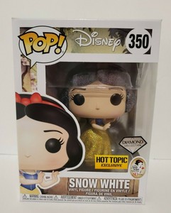SNOW WHITE Funko Pop- #350 Disney and the Seven Dwarfs - HOT TOPIC EXCLUSIVE NEW | eBay