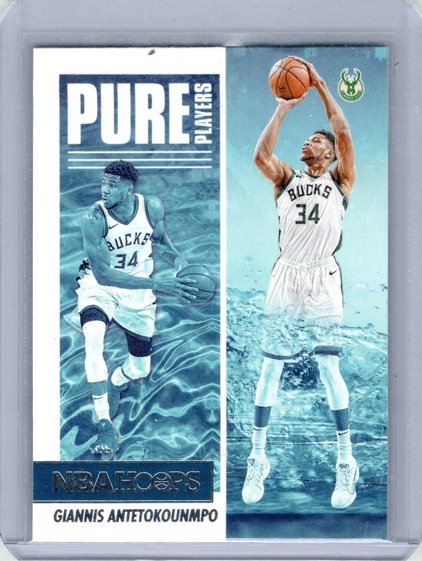 2021-22 Hoops #5 Giannis Antetokounmpo Pure Players Milwaukee Bucks (S)