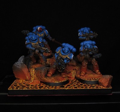 40k Ultramarine Intercessor Killteam X5 Pro Painted Lava Bases & Display Stand