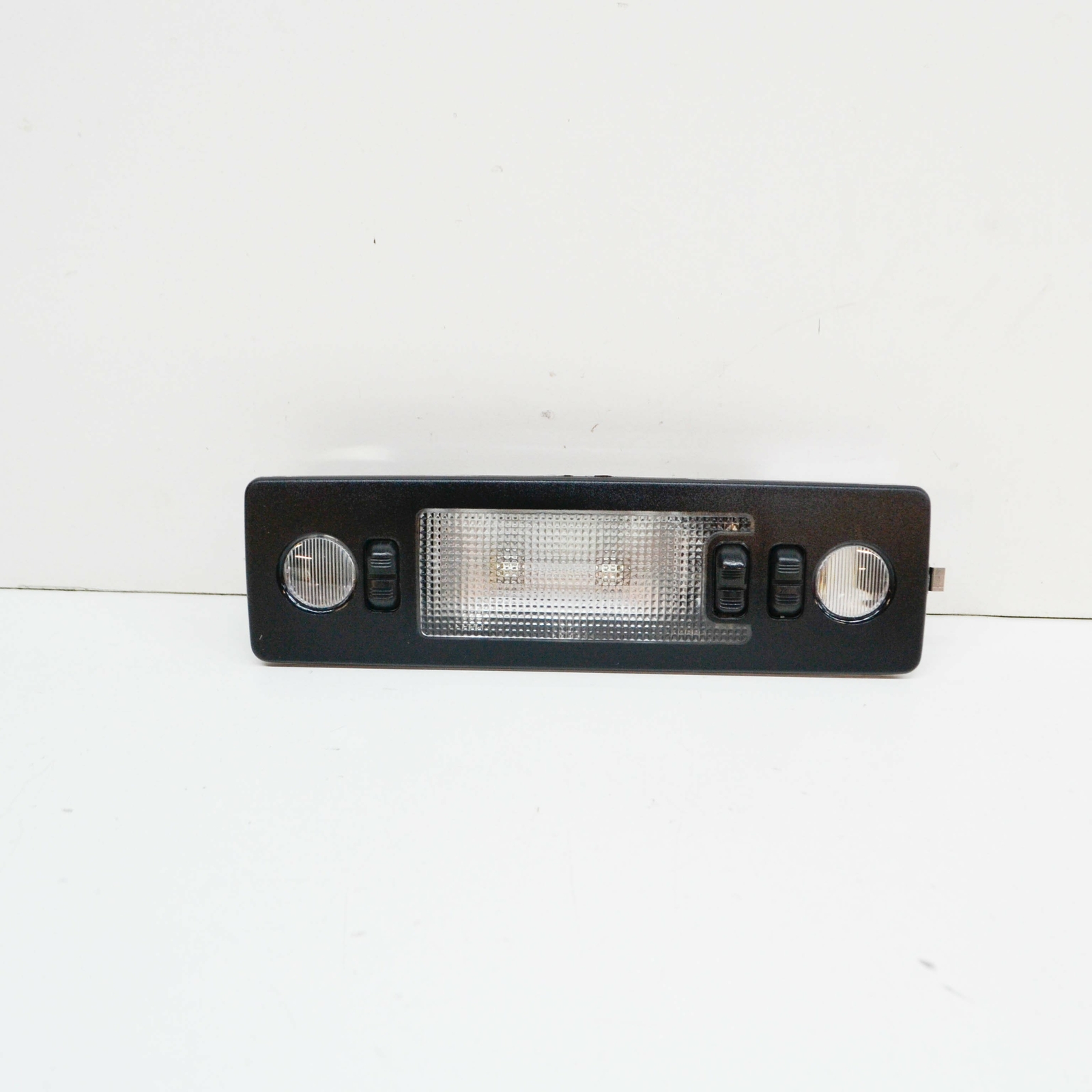 NEW BMW 3 COMPACT E36 INTERIOR READING LIGHT 63318357865 8357865