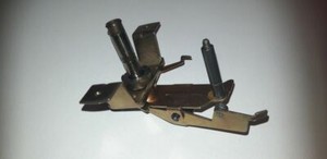 Pos1) Bauteile aus Dual Typ 1214 Plattenspieler - Ersatzteil