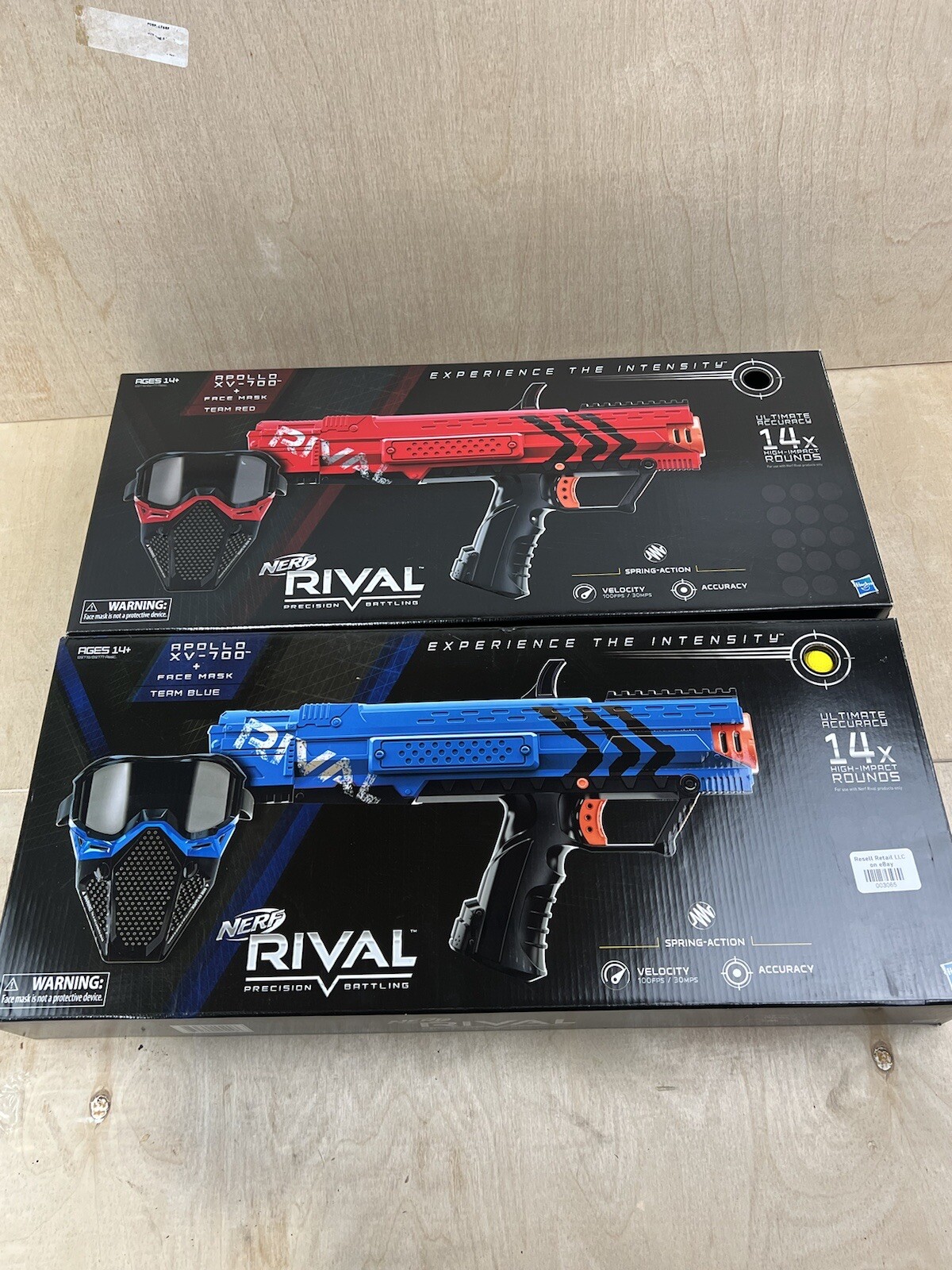 Nerf Rival Apollo XV-700 + Face Mask Team Red & Team Blue Blaster ...