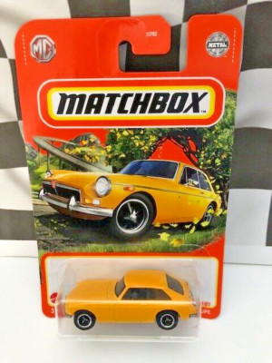 Matchbox 2022 MBX Highway 73/100 1971 MGB GT Coupe