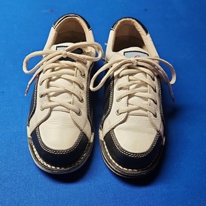 retro look womens 7.5 nxt brand in great shape barely worn