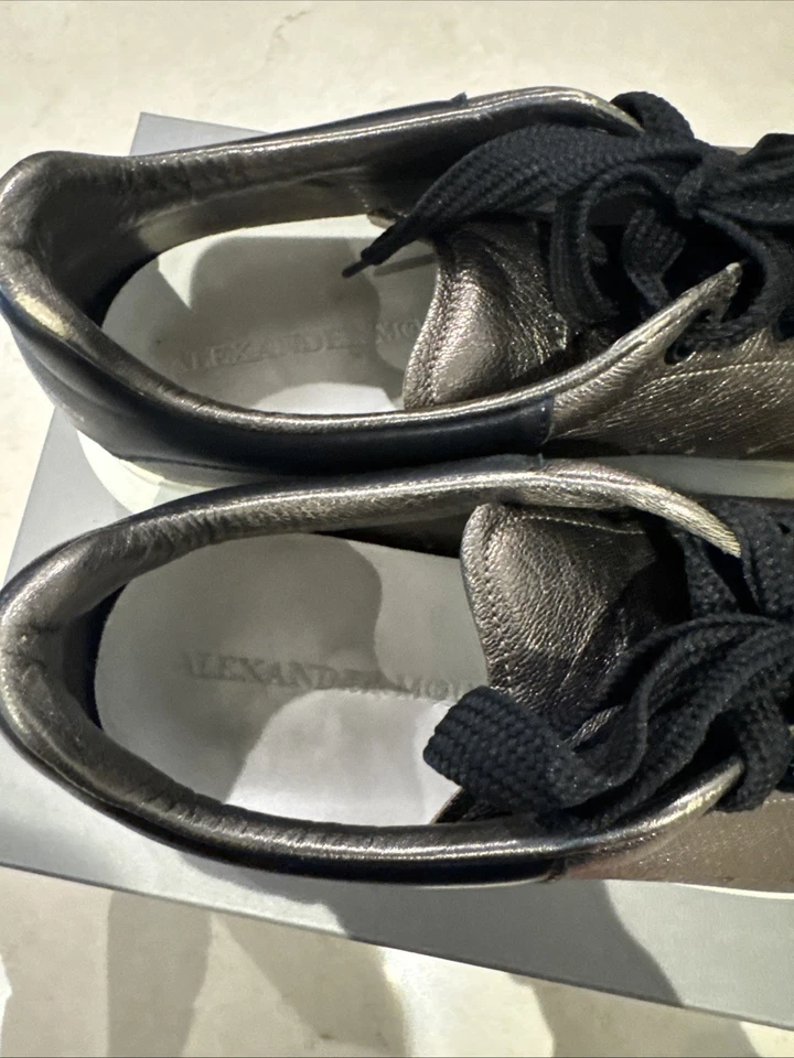 Zapatilla deportiva Alexander Mcqueen plataforma talla 9,5 Foto 4 de 4