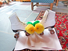 SUPER X-2 SURE GRIP VINTAGE ROLLER SKATES LEATHER WHITE CLEAN EXCELLENT