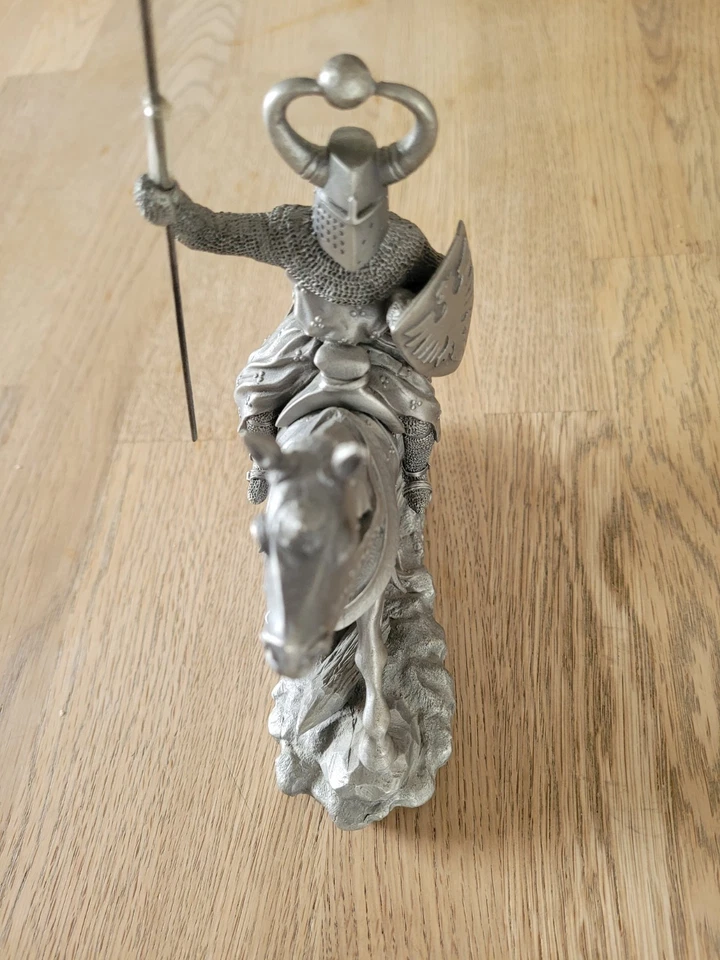 LES ÉTAINS DU GRAAL LE CAVALIER TEUTONIQUE MA061 RARE !!! - Photo 3/4