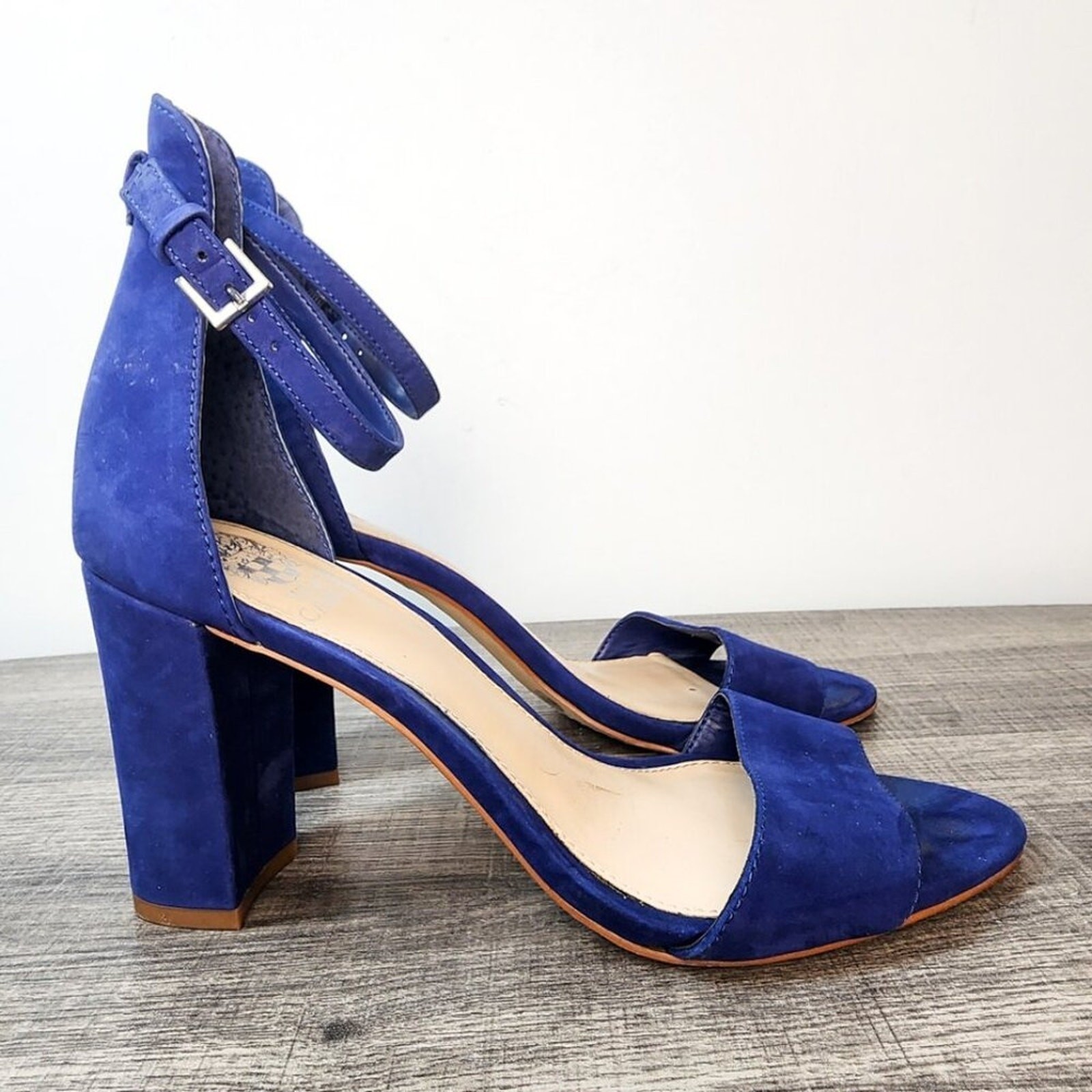 Vince Camuto Royal Blue Suede Block Heel Ankle Strap Sandals Women's Size 8