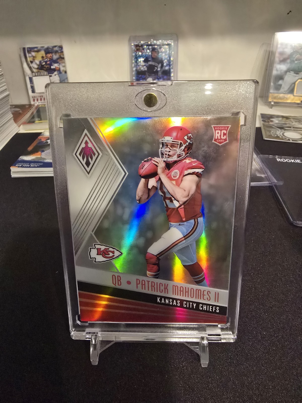 2017 Panini Phoenix Patrick Mahomes II #104 (RC)  