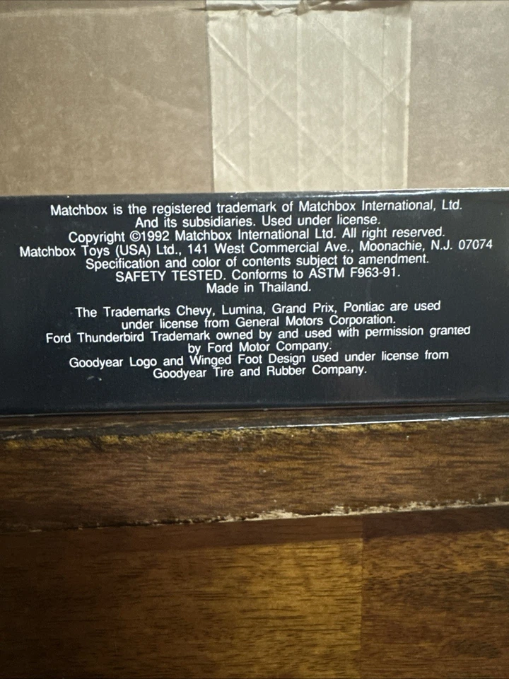 MATCHBOX #29 PHIL PARSONS NASCAR NIB 1993 WHITE ROSE COLLECTIBLE WINSTON CUP - Image 3 of 3