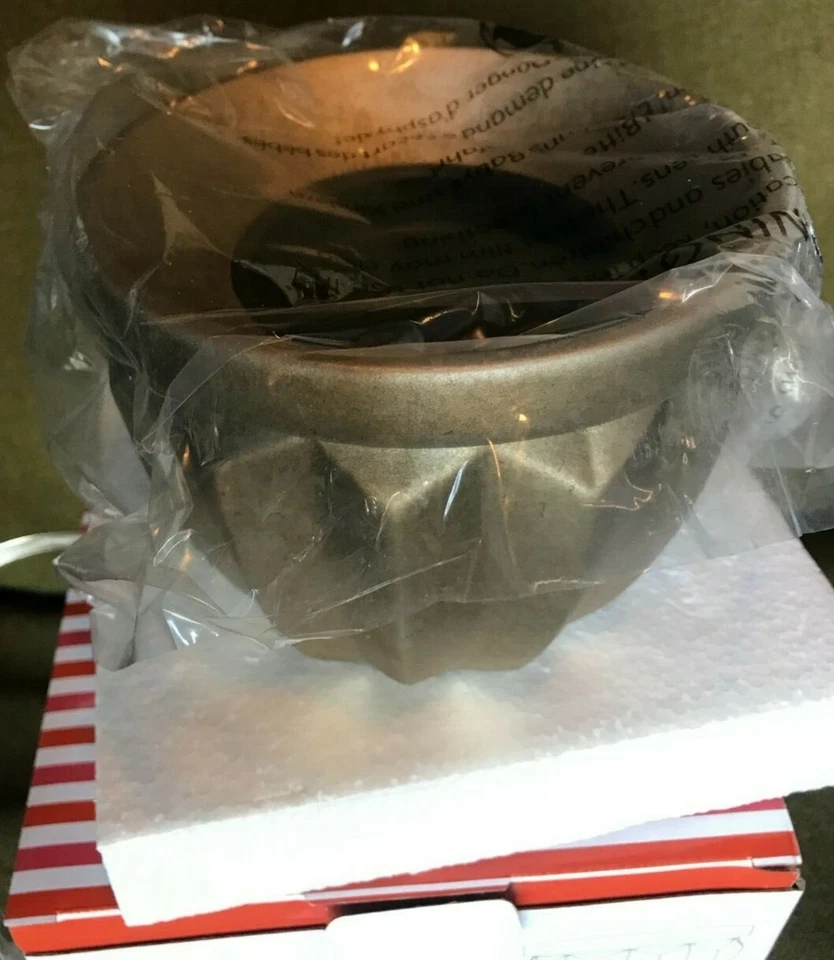 Calentador de cápsulas metálico Gold Canyon - NUEVO EN CAJA - 83702 Foto 3 de 4