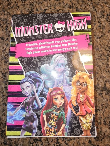 Monster High: The Creepy-Cool Collection of Junior Novels Brand New Set Of 4 - Picture 1 of 10