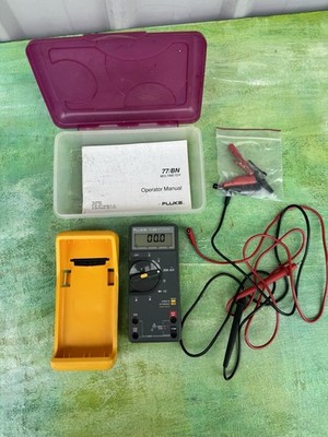 FLUKE 77BN Multimeter W/Case/Probes/Battery/Extras/Manual CASE HAS A CRACK!