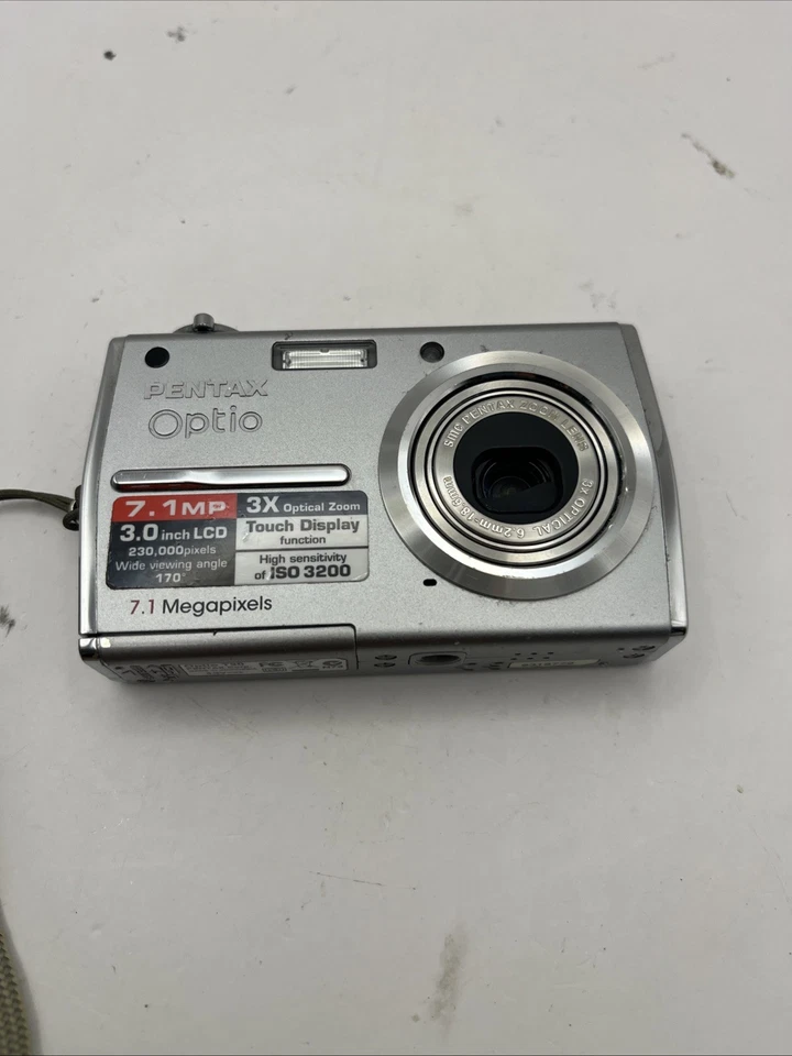 Pentax Optio T30 7.1MP Compact Digital Camera Silver With Case - Fully Working - Image 4 of 4