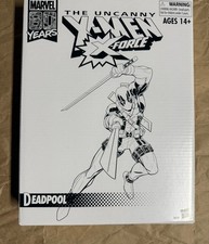 Marvel Legends Deadpool 80th Uncanny X-Men Retro - BLISTER DAMAGED