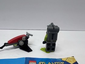 LEGO 8072 Atlantis Sea Jet Complete with Minifigure & Instructions