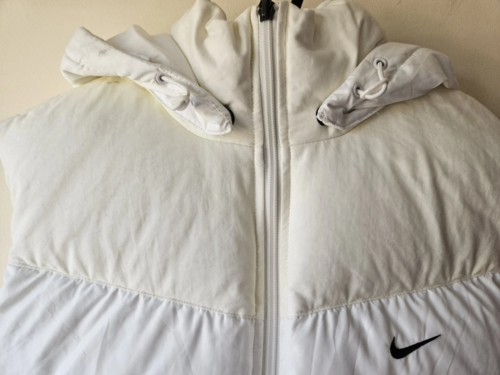 Vintage Nike Allure Down Puffer Vest Women’s XL White Cream Y2K Gilet Hooded - product detail image 3