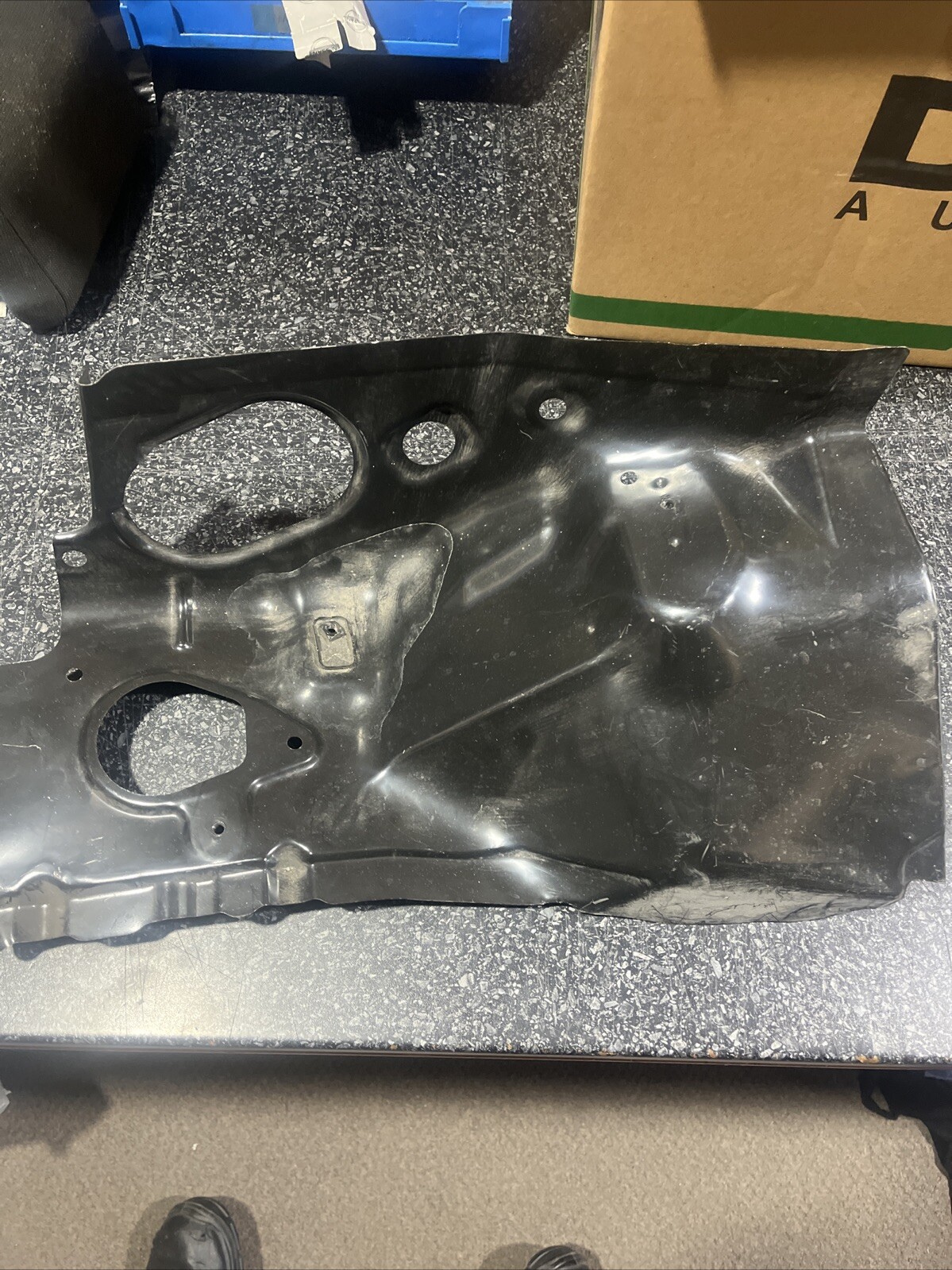 HOOD LEDGE & FITTING for Nissan Almera, N16E 64130-5M030 image 2