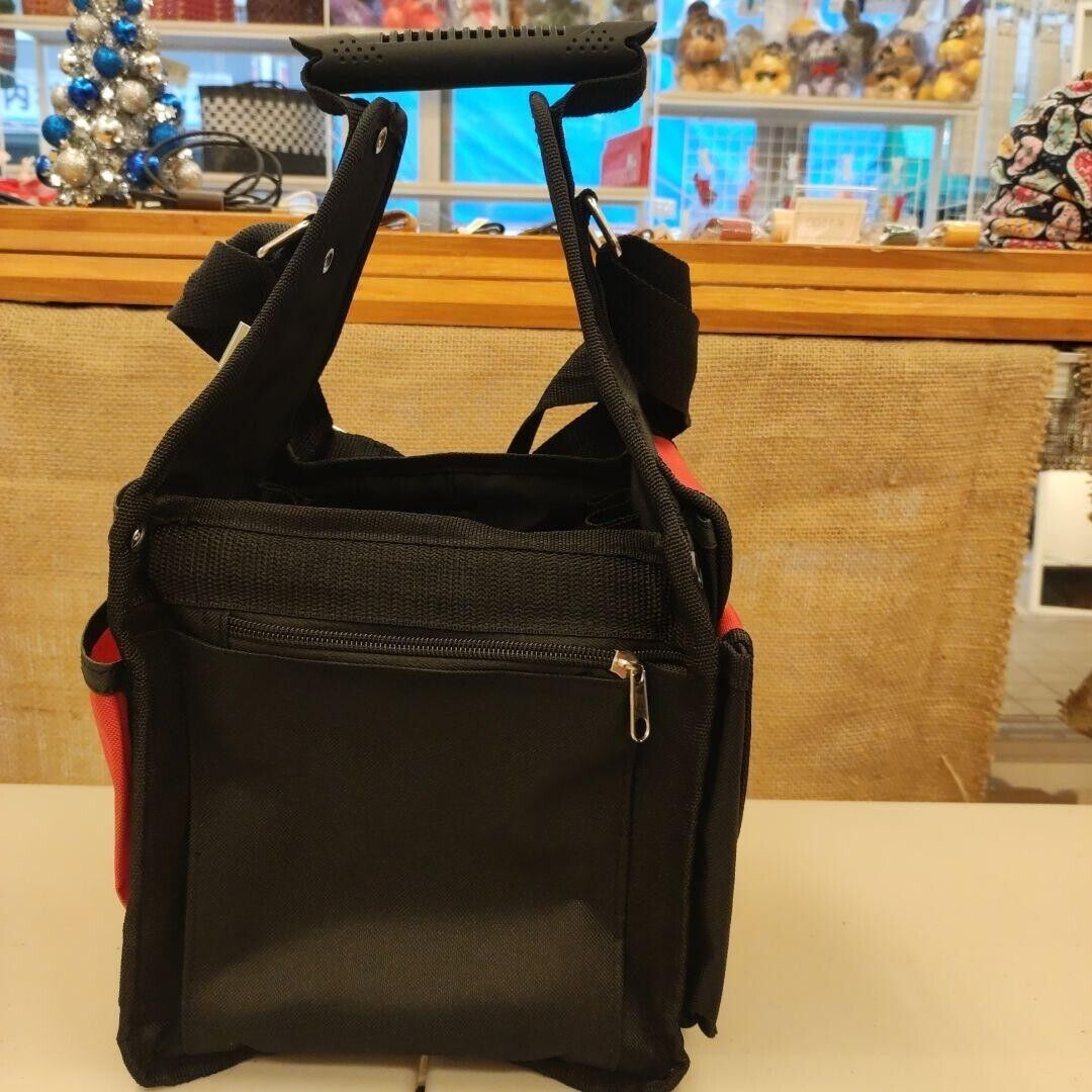 Snap-on TB1OMP3 compact tool bag with 12 exterior and 9 Snap-on TB1OMP3 compact tool bag with 12 exterior and 9