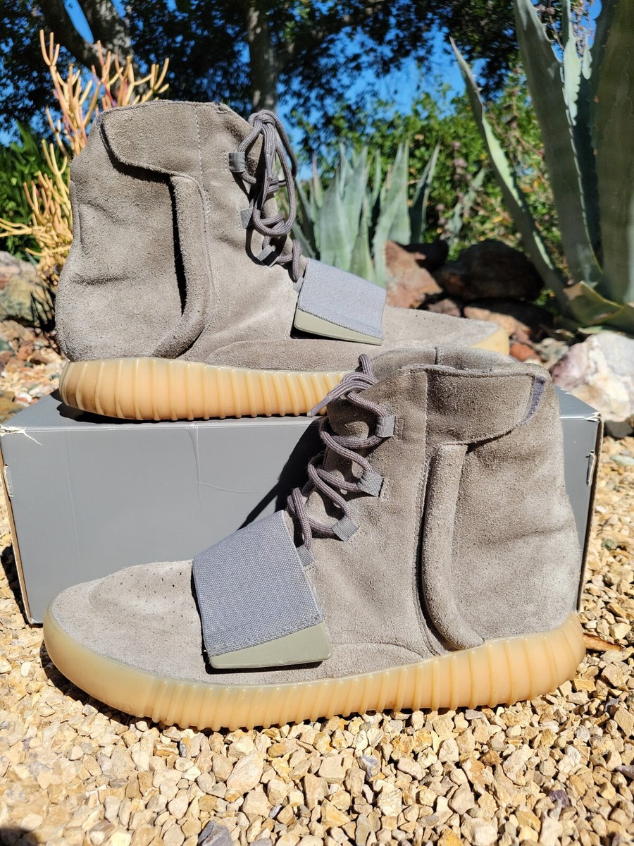 Adidas Yeezy Boost 750 Grey Gum Glow BB1840 Size 13.5 500 Adidas Yeezy Boost 750 Grey Gum Glow BB1840 Size 13.5 500