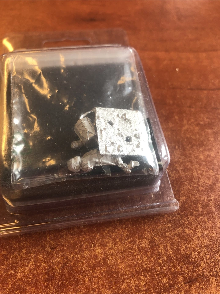 Freebooter's Fate IMP008 Tamborino (Imperial Armada) Drummer Boy Specialist  - Image 4 of 4