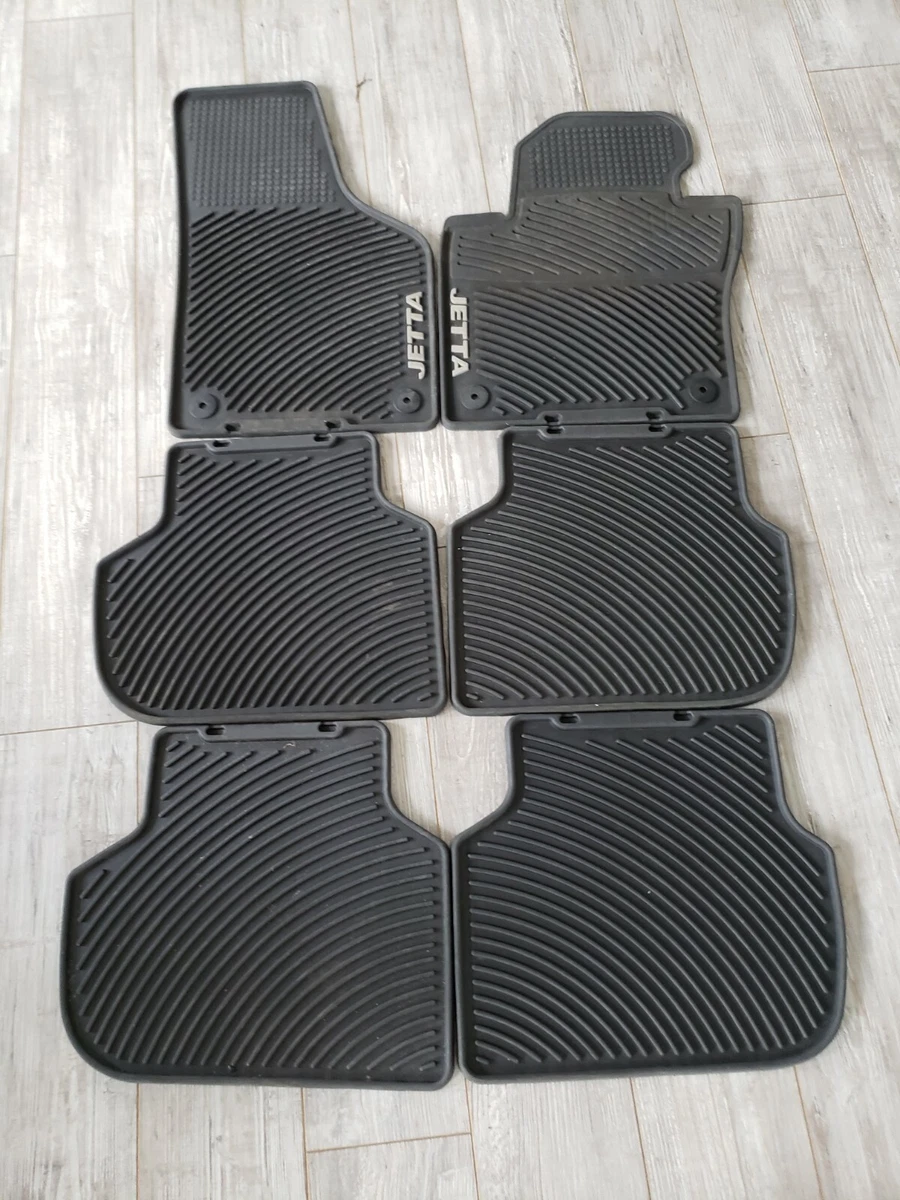 Vw jetta 2024 rubber floor mats